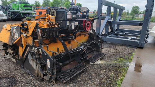 2014 Leeboy 1000F Gravity-Fed Paver - $42,500 - Image 3