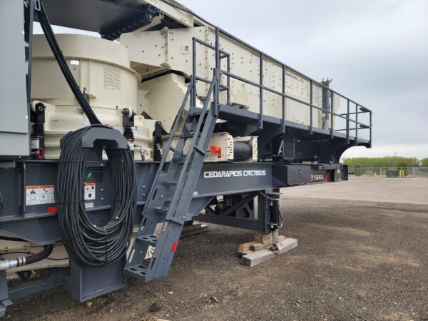 2024 Terex/Cedarapids CRC380XHLS Closed Circuit Plant For Sale - Image 3